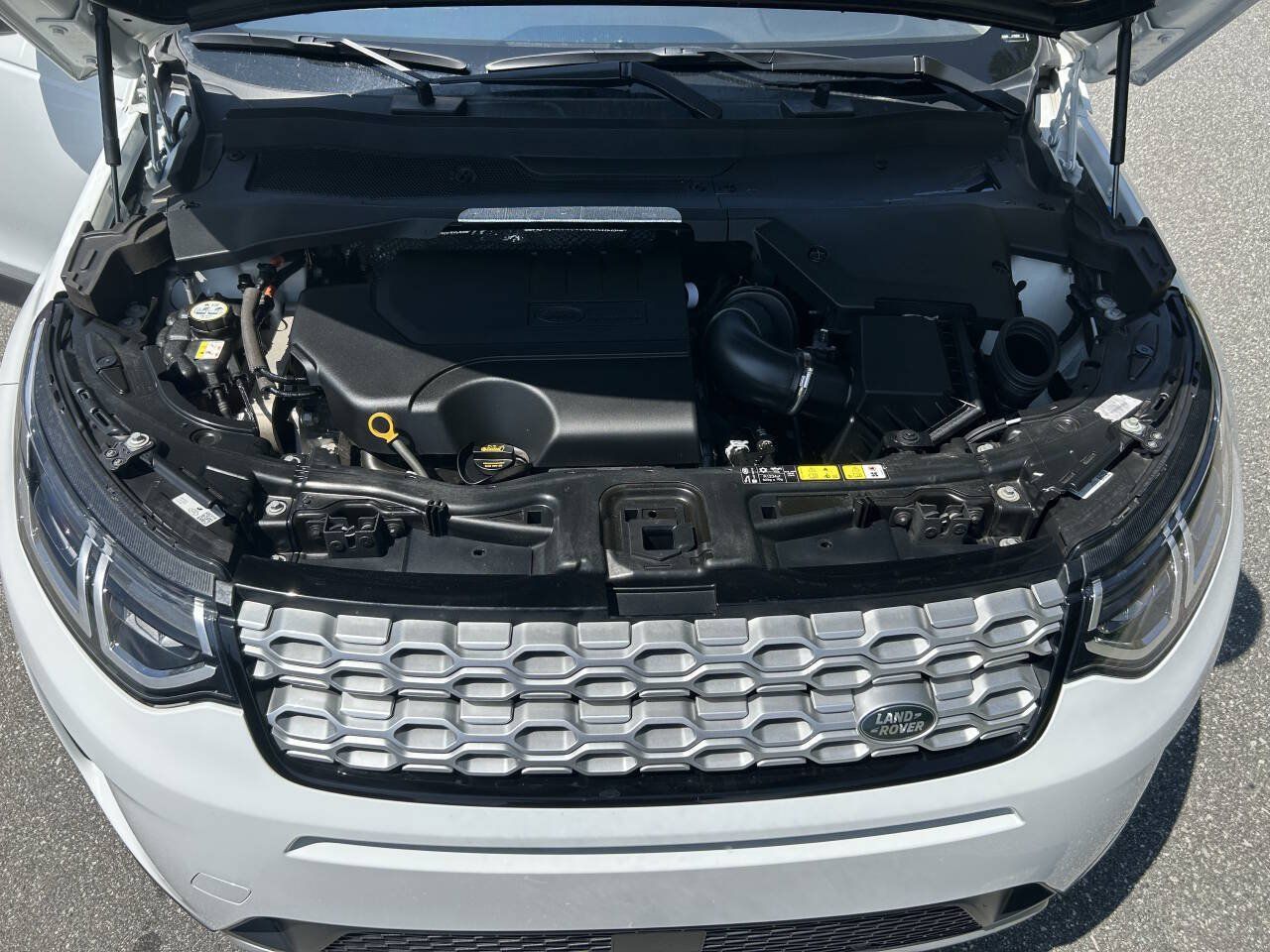 Used 2021 Land Rover Discovery Sport S AWD/4WD image 29