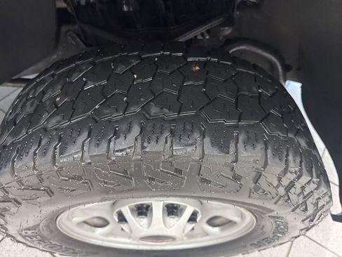 Used 2023 GMC Sierra 2500 Pro w/ Convenience Package image 25