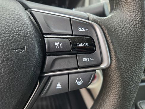Used 2022 Honda Accord LX image 13