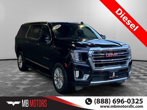 Used 2024 GMC Yukon XL SLT image 1