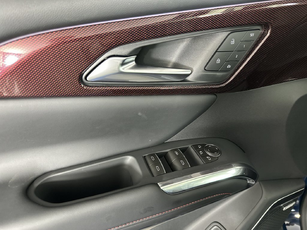 New 2027 Chevrolet Traverse RS w/ LPO, Floor Liner Package AWD/4WD image 25