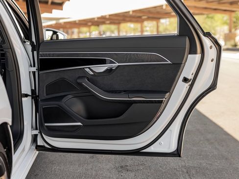 New 2025 Audi A8 L 3.0T image 22