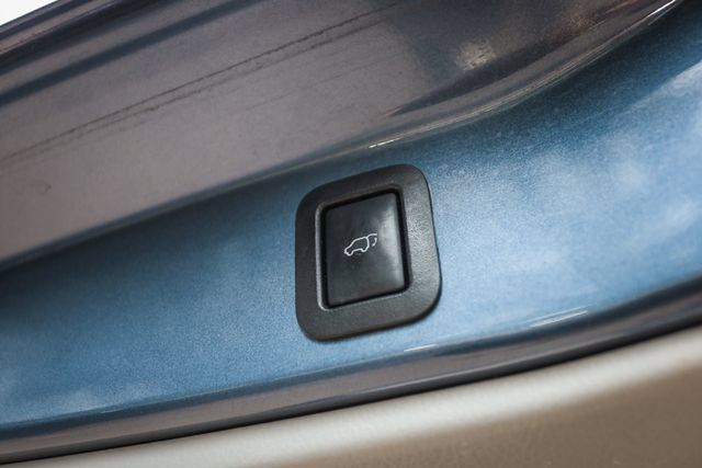 Used 2017 Toyota Highlander XLE AWD/4WD image 63