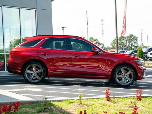 Used 2025 Genesis GV70 3.5T Sport w/ Sport Prestige Package AWD/4WD image 11