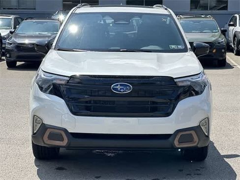 Used 2025 Subaru Forester Sport image 27