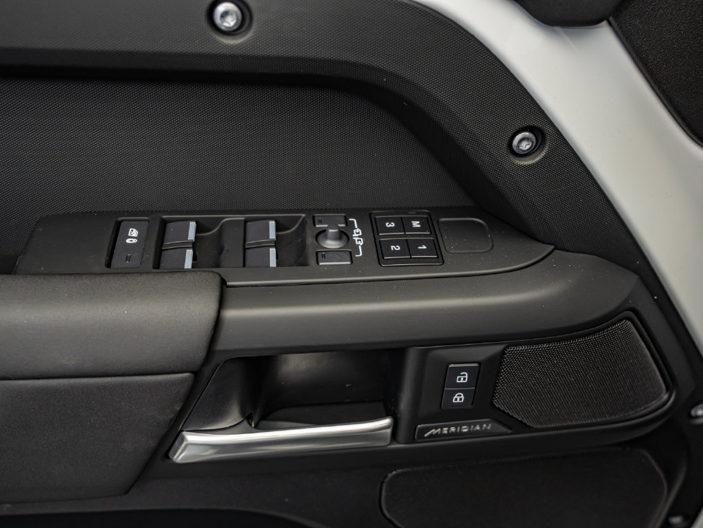 New 2026 Land Rover Defender 110 S AWD/4WD image 23