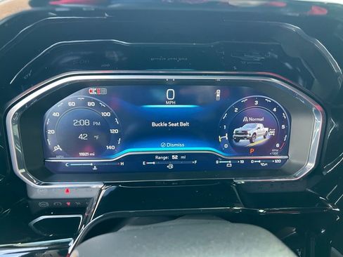 Used 2025 Chevrolet Silverado 1500 LT Trail Boss w/ Convenience Package II image 52