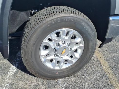 New 2026 Chevrolet Silverado 3500 LT w/ All Star Edition AWD/4WD image 11