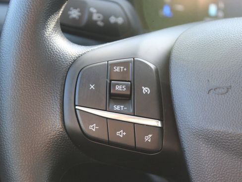 New 2025 Ford Maverick XL w/ Equipment Group 102A image 19