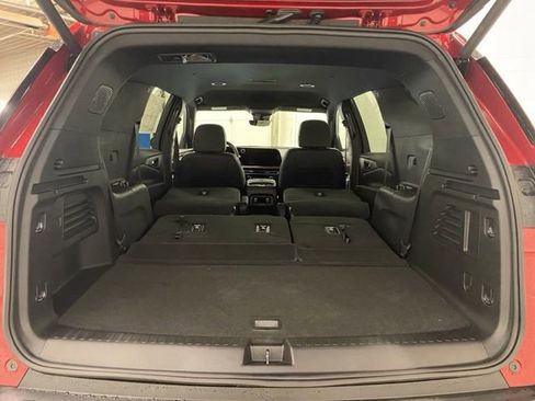 New 2026 Chevrolet Traverse Z71 w/ Enhanced Driving Package AWD/4WD image 25