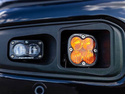 Used 2025 Ford F350 Platinum w/ Tremor Off-Road Package image 18