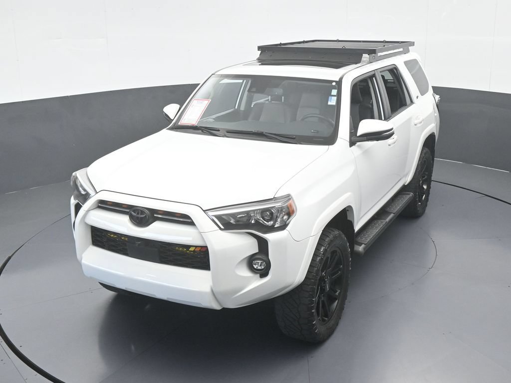 Used 2024 Toyota 4Runner SR5 Premium w/ Moonroof Package AWD/4WD image 47