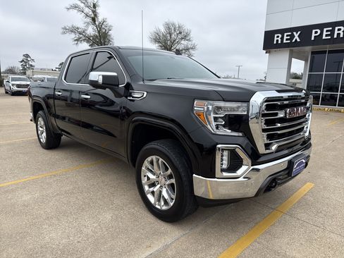 Used 2020 GMC Sierra 1500 SLT image 2