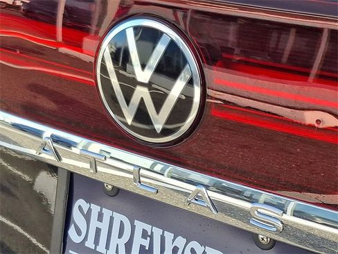 New 2026 Volkswagen Atlas Cross Sport SEL image 12