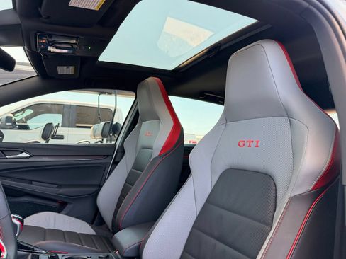 Used 2024 Volkswagen GTI SE w/ SE Leather Seats Package FWD image 20