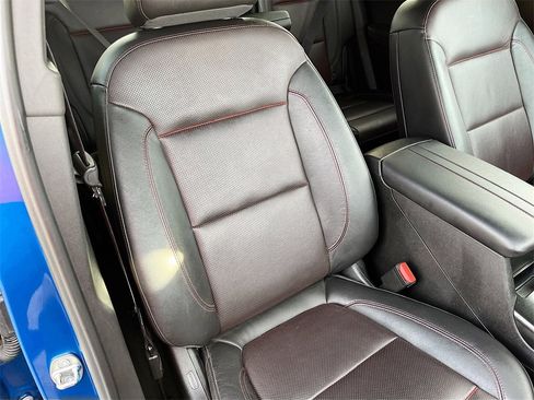 Used 2020 Chevrolet Blazer RS image 28