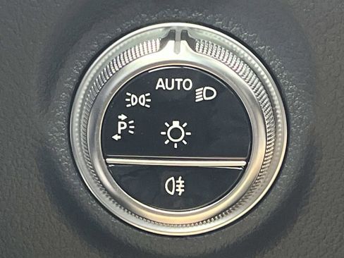 Certified 2025 Mercedes-Benz CLE 53 AMG 4MATIC Coupe image 26