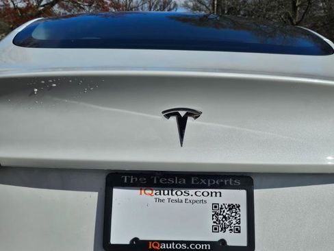 Used 2023 Tesla Model 3 Standard Range image 28