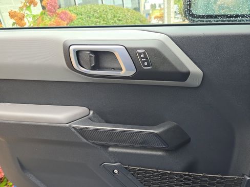 Used 2023 Ford Bronco Big Bend image 15