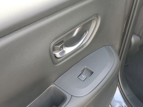 Certified 2026 Honda HR-V LX image 12