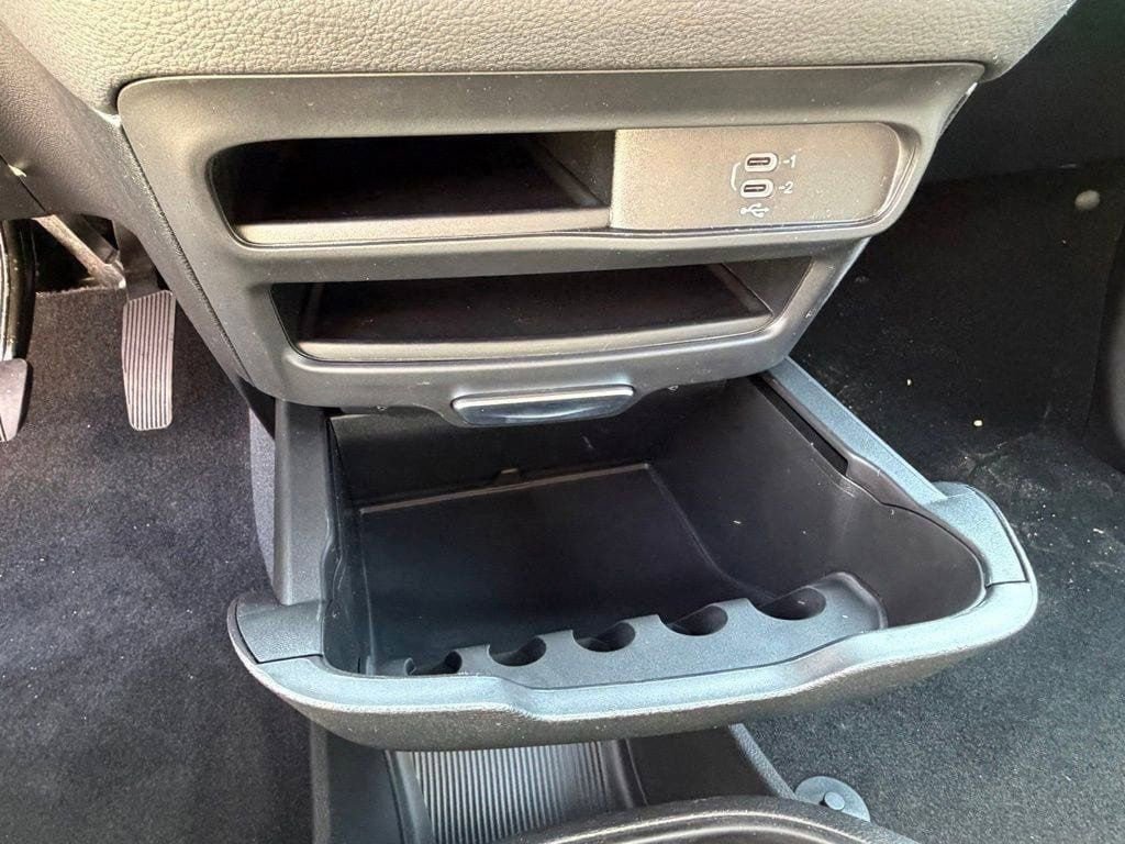 New 2026 Chrysler Pacifica Select w/ S Appearance Package FWD image 23