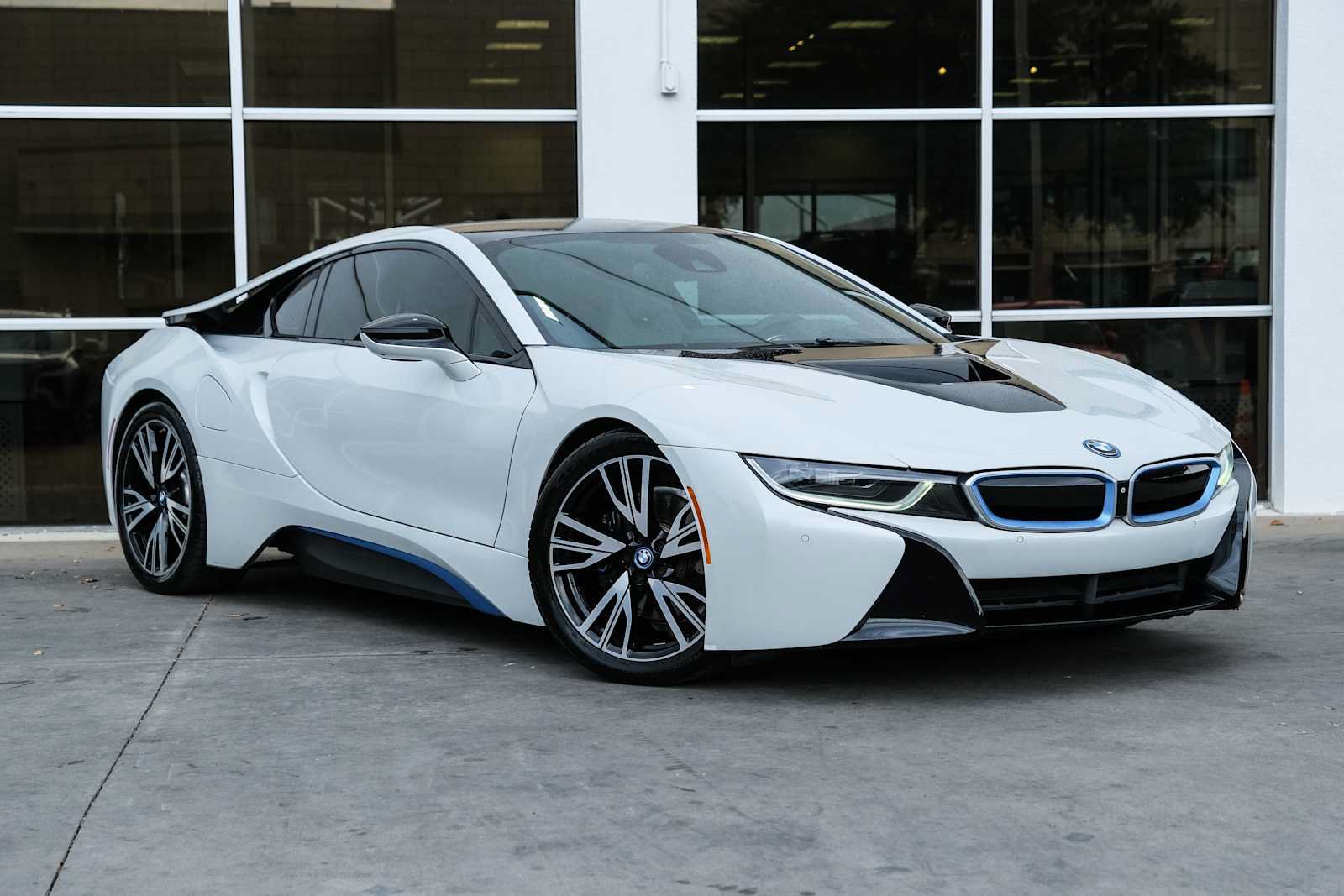 Used 2015 BMW i8 AWD/4WD image 6