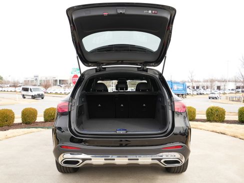 New 2026 Mercedes-Benz GLC 300 4MATIC image 16