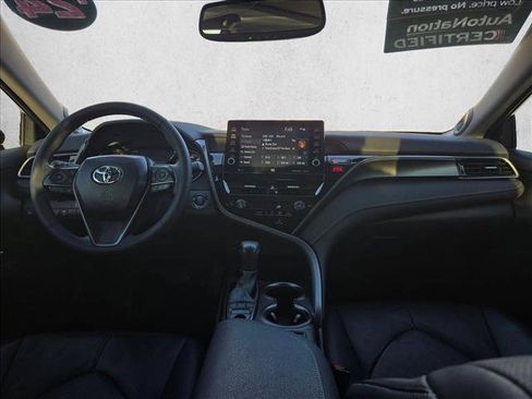 Used 2024 Toyota Camry XSE w/ Navigation Package image 18