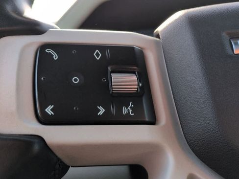 Used 2021 Land Rover Defender 110 S image 26