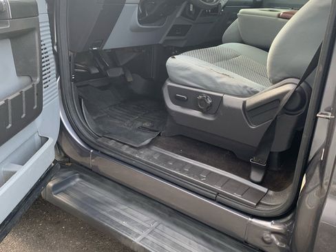 Used 2014 Ford F350 XLT w/ XLT Value Package image 7