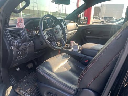 Certified 2021 Nissan Titan PRO-4X w/ Pro-4x Convenience Package AWD/4WD image 9