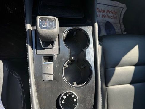 Used 2023 Nissan Rogue SL image 20