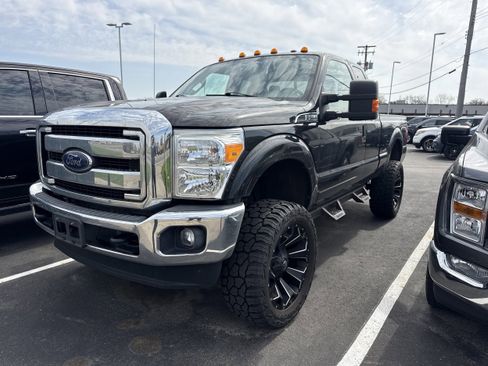 Used 2015 Ford F250 XLT w/ FX4 Off-Road Package AWD/4WD image 1