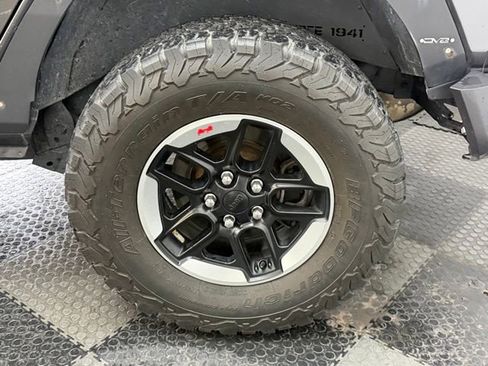 Used 2021 Jeep Wrangler Unlimited Rubicon w/ Uconnect 4C Nav & Sound Group AWD/4WD image 12