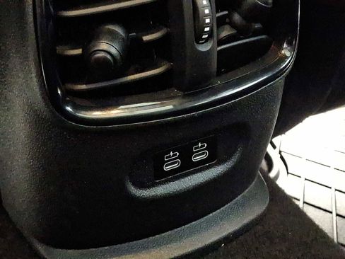 Used 2023 MINI Cooper Clubman S image 11