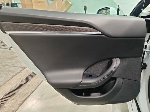 Used 2021 Tesla Model S Long Range image 42