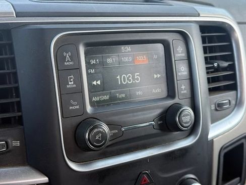 Used 2014 RAM 1500 Classic SLT RWD image 4