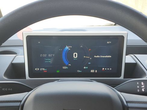New 2025 Chevrolet Brightdrop 400 w/ Battery Pack, Max Range AWD/4WD image 23