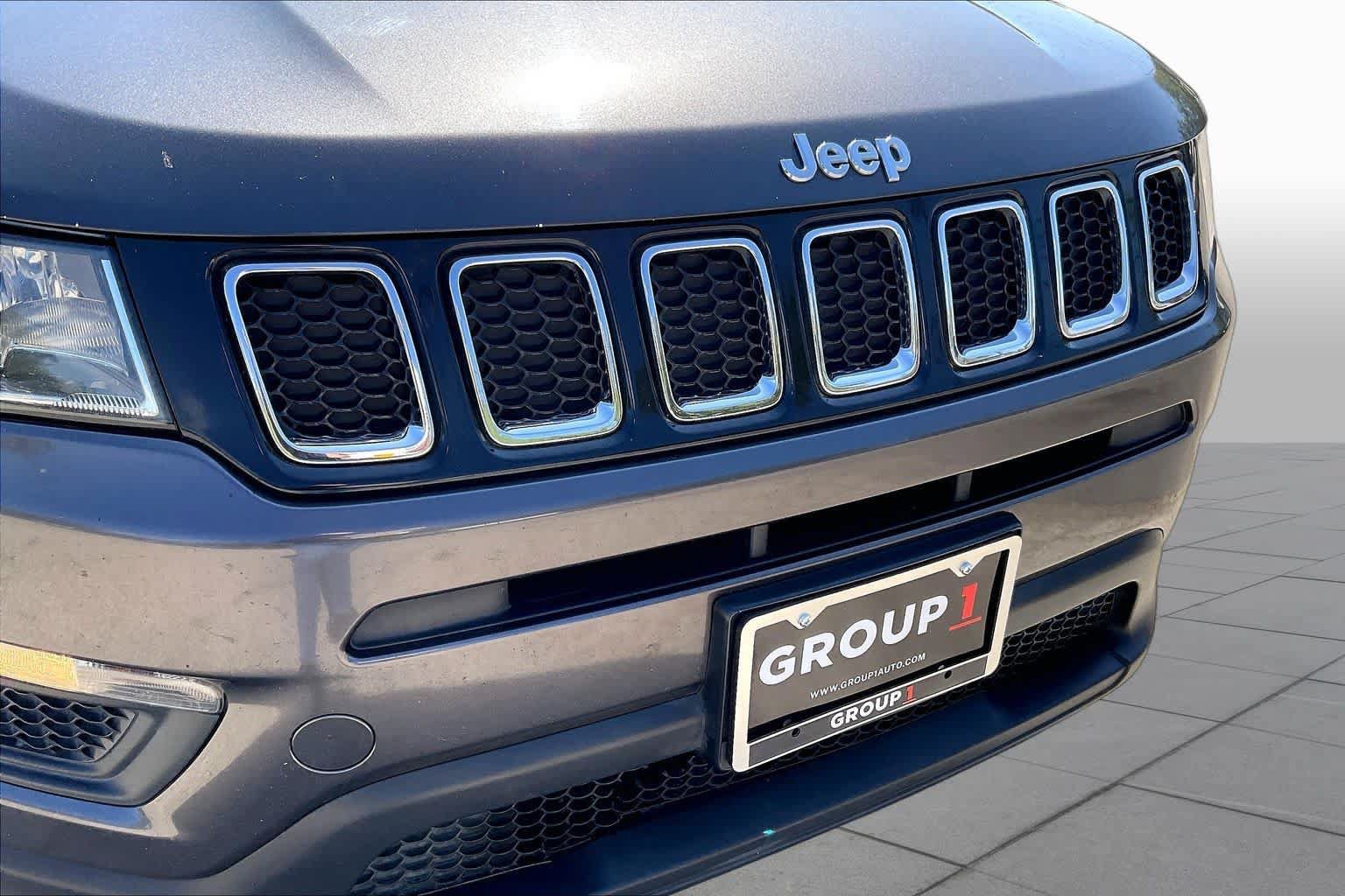 Used 2019 Jeep Compass Sport FWD image 29