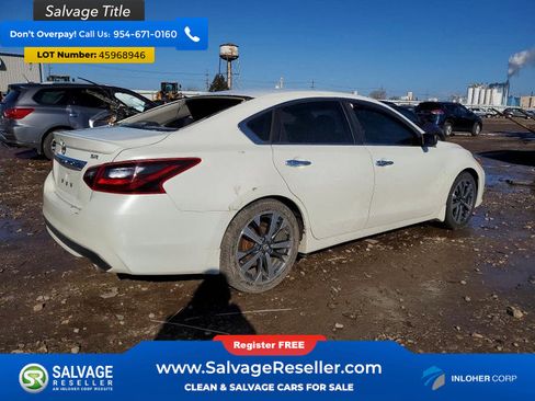 Used 2017 Nissan Altima 2.5 SR FWD image 4