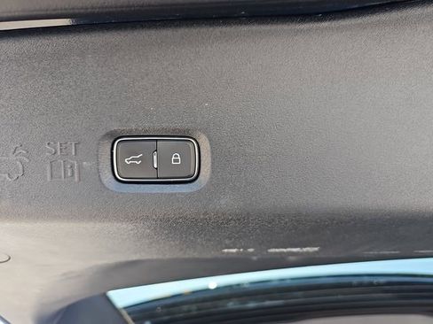 Used 2025 Ford Expedition Max Active AWD/4WD image 16