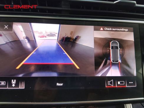 Used 2019 Audi Q8 Prestige image 21