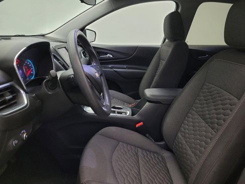 Used 2020 Chevrolet Equinox LT FWD image 17