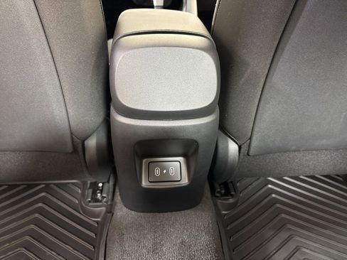 New 2025 Hyundai Elantra Hybrid FWD image 23
