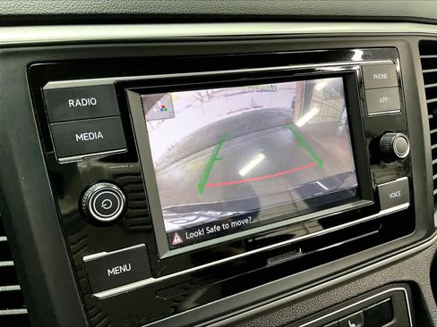 Used 2023 Volkswagen Atlas SE image 24