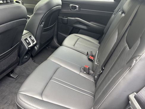 New 2025 Kia Sorento S w/ Panoramic Sunroof Package image 29