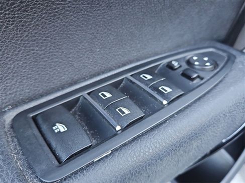 Used 2018 BMW 230i 230i image 32