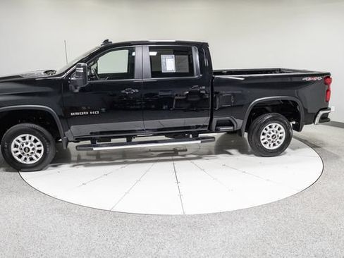 Used 2025 Chevrolet Silverado 2500 LT w/ Convenience Package AWD/4WD image 35