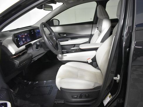 Certified 2023 Nissan Ariya ENGAGE e-4ORCE image 12