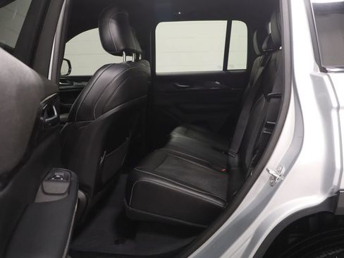 Certified 2023 Jeep Grand Cherokee Altitude image 13